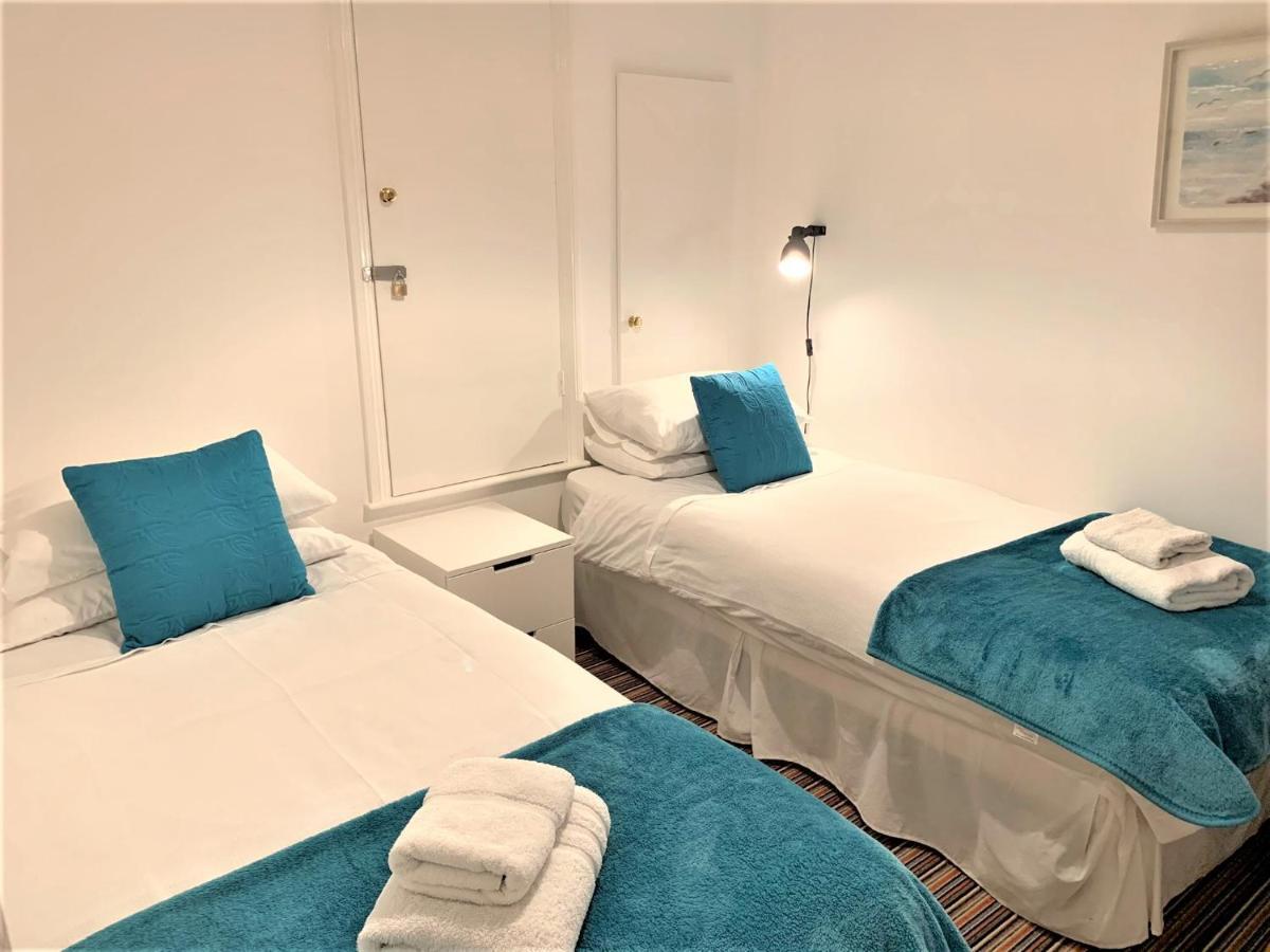 Riverside Channel5 "Holidays Homes In The Sun" Featured Central Canterbury Cottage With Free Parking Екстериор снимка